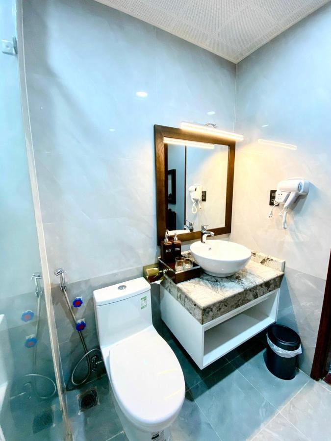 Sunstart Hotel Ha Long Esterno foto